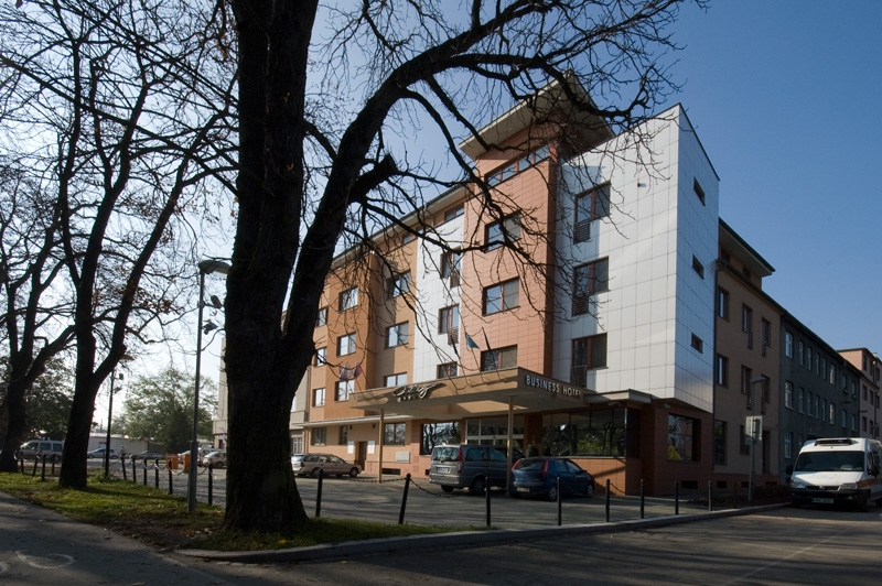 BUSINESS HOTEL ALLEY