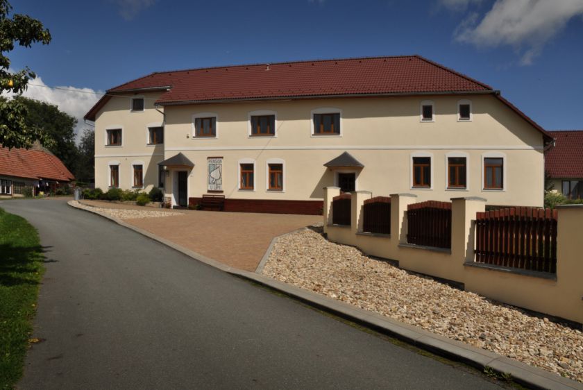 Pension U L�py
