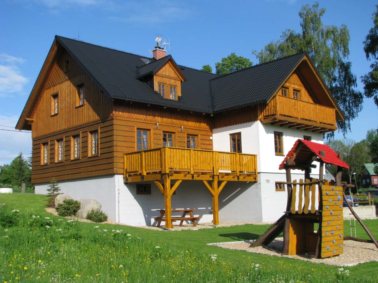 PENSION POLUBNY 922