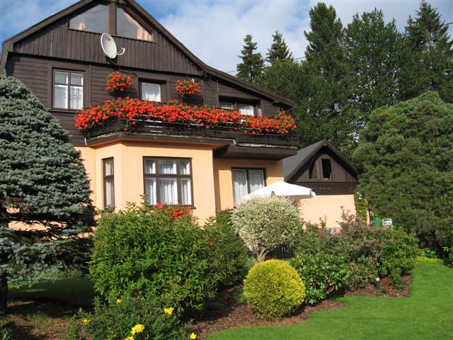 Ubytov�n� v soukrom� R�zlovi