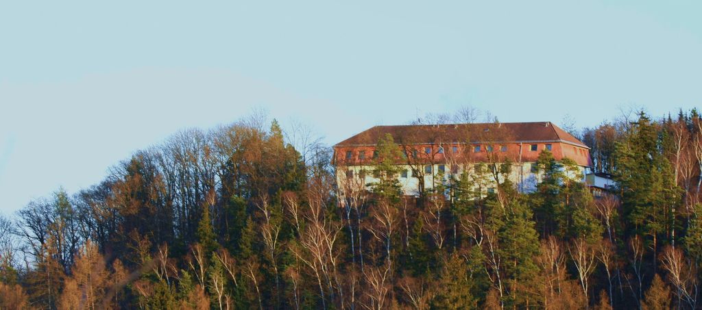 Hotel St�elnice